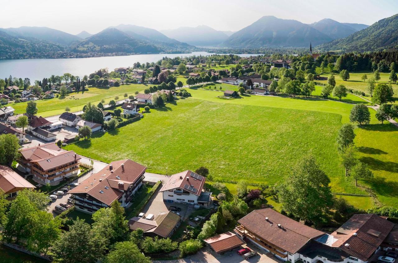 Homeoffice Und Auszeit Zu Zweit Am See By Stayfritz Bad Wiessee Luaran gambar